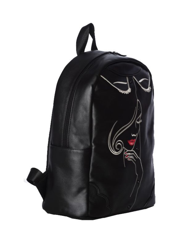 MODEL FACE BACKPACK