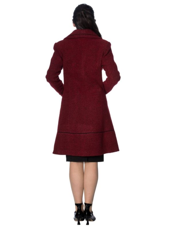 LOVELY LAURA COAT
