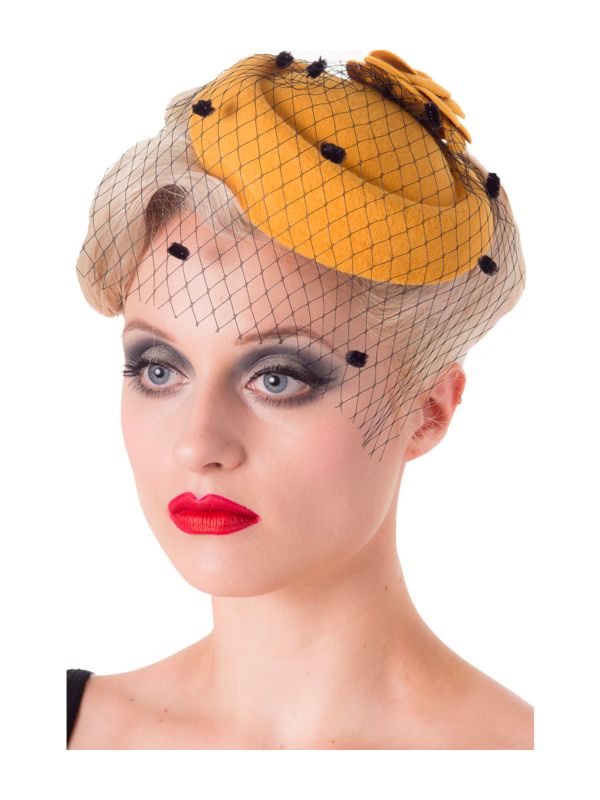 MARILYN FASCINATOR