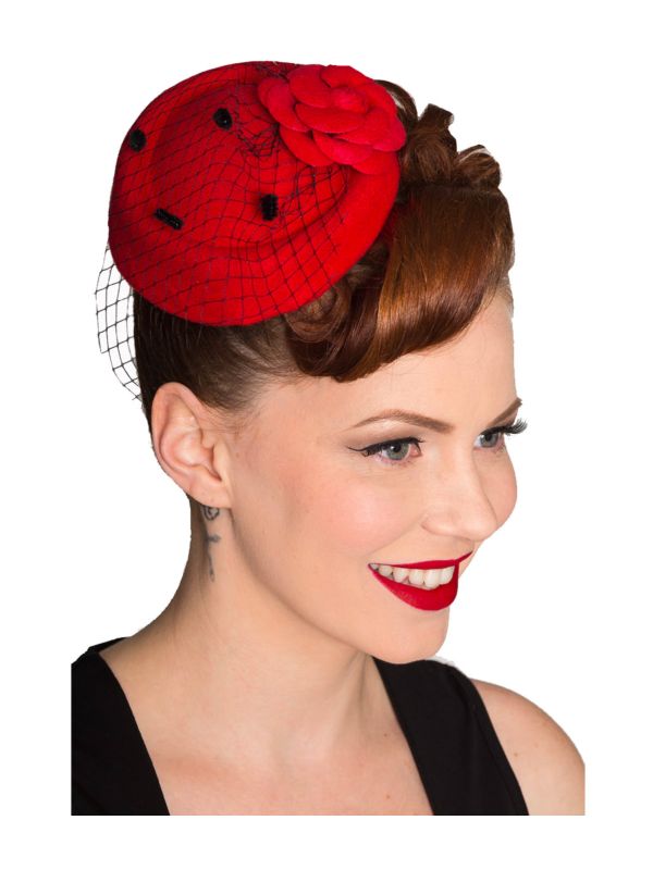 MARILYN FASCINATOR
