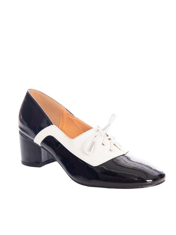THE MODERNIST TWO TONE LACE SHOE