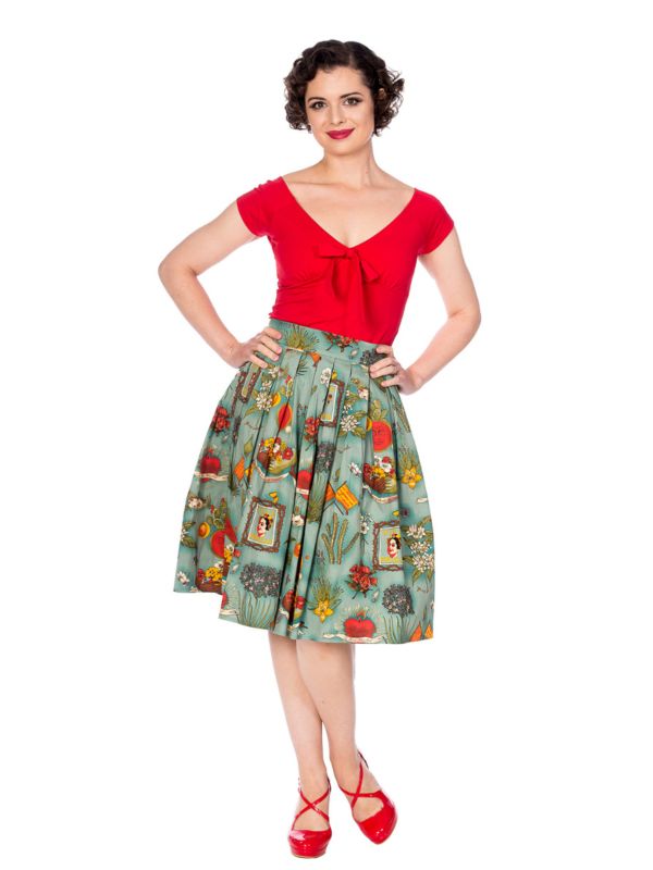 SUMMER MOON PLEATED SKIRT