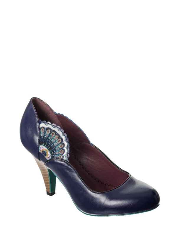SWAY HEELS