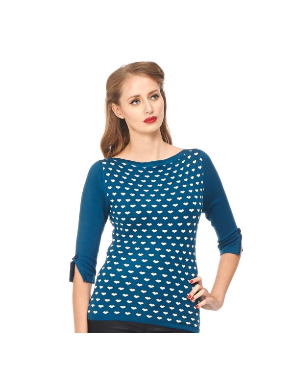 CHARMING HEART KNIT TOP