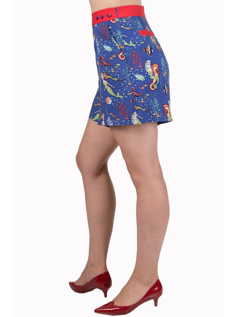 MADE OF WONDER SHORTS