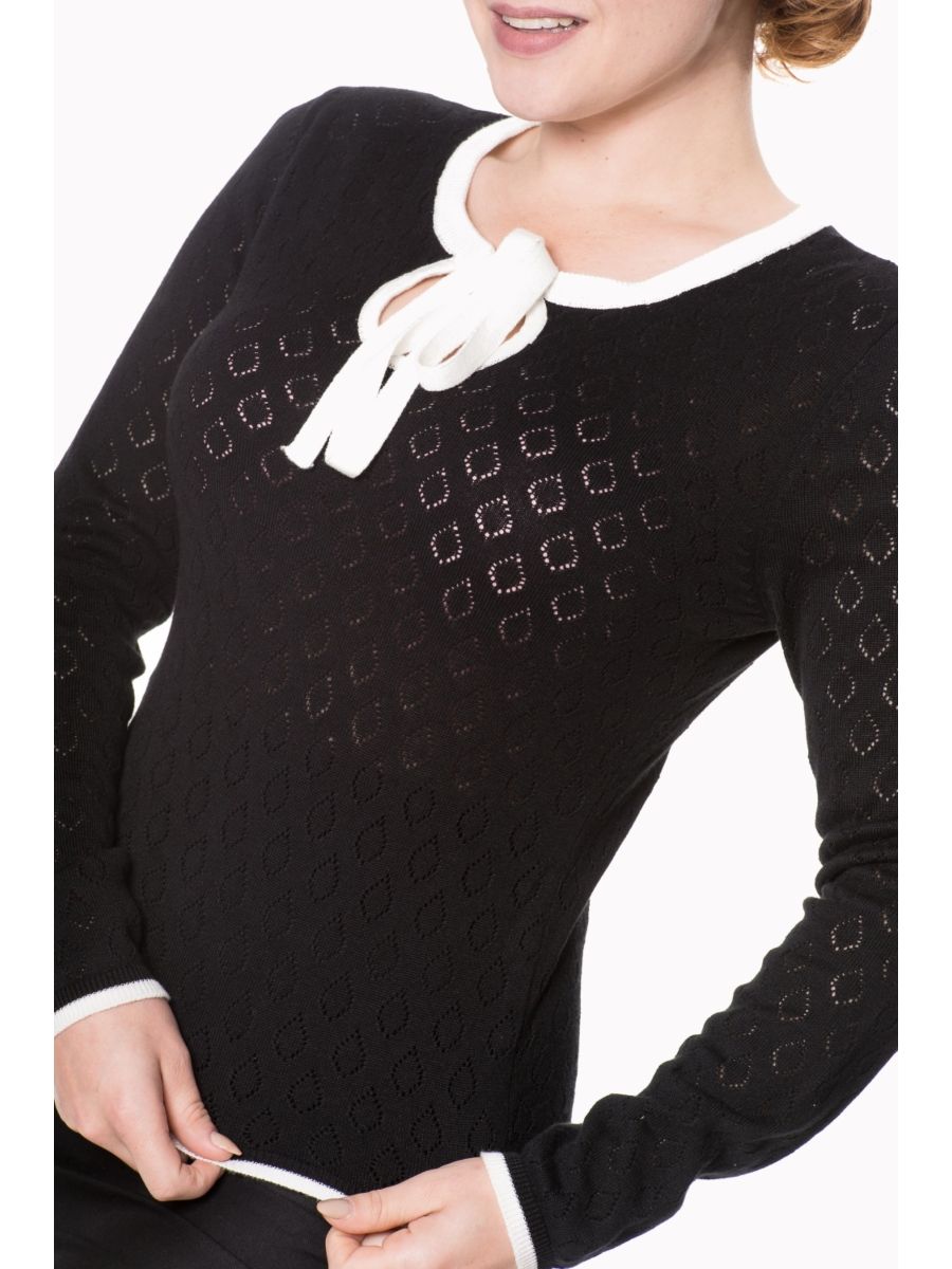 FIRST LOVE KNIT TOP