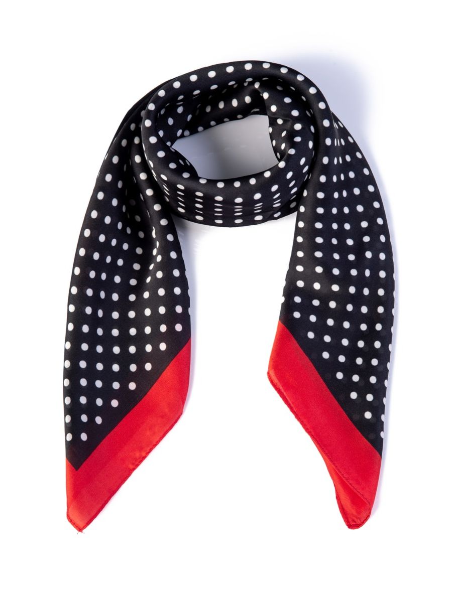 PEARL IVY SCARF