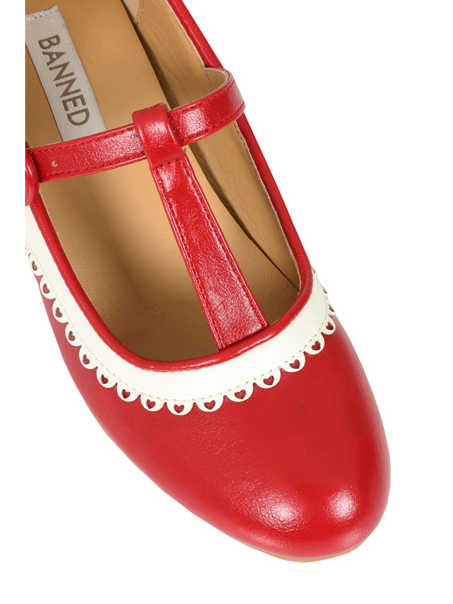 Vintage Voyager Banned Pumps - Retro-Inspired T-Strap Two-Tone Mary Janes With Distressed PU Upper-Red/White