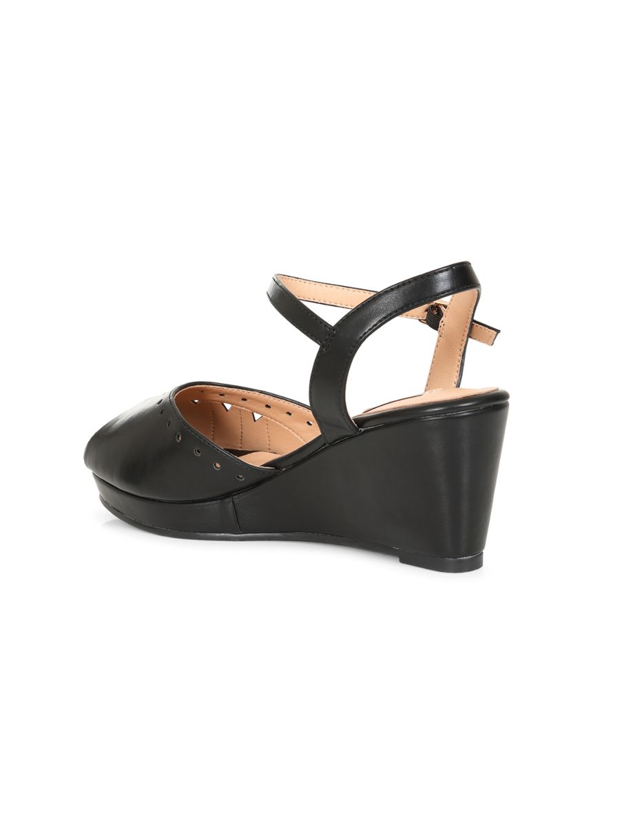 BANNED RETRO Sunny Daze Wedge 1940s-Inspired Cut-Out Peep Toe Sandals With Ankle Strap-Black