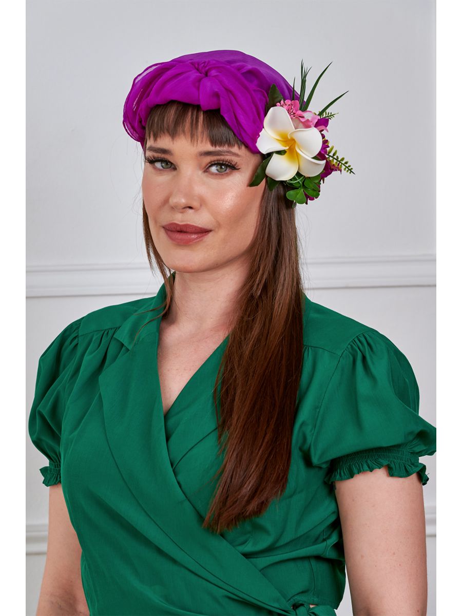 Banned Retro Island Breeze Clip Hair Accessory-White/Fucsia