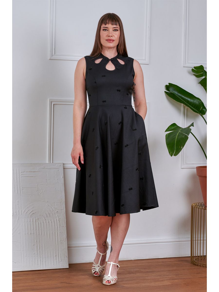 Banned Retro 50s Daisy Cherry Dress-Black