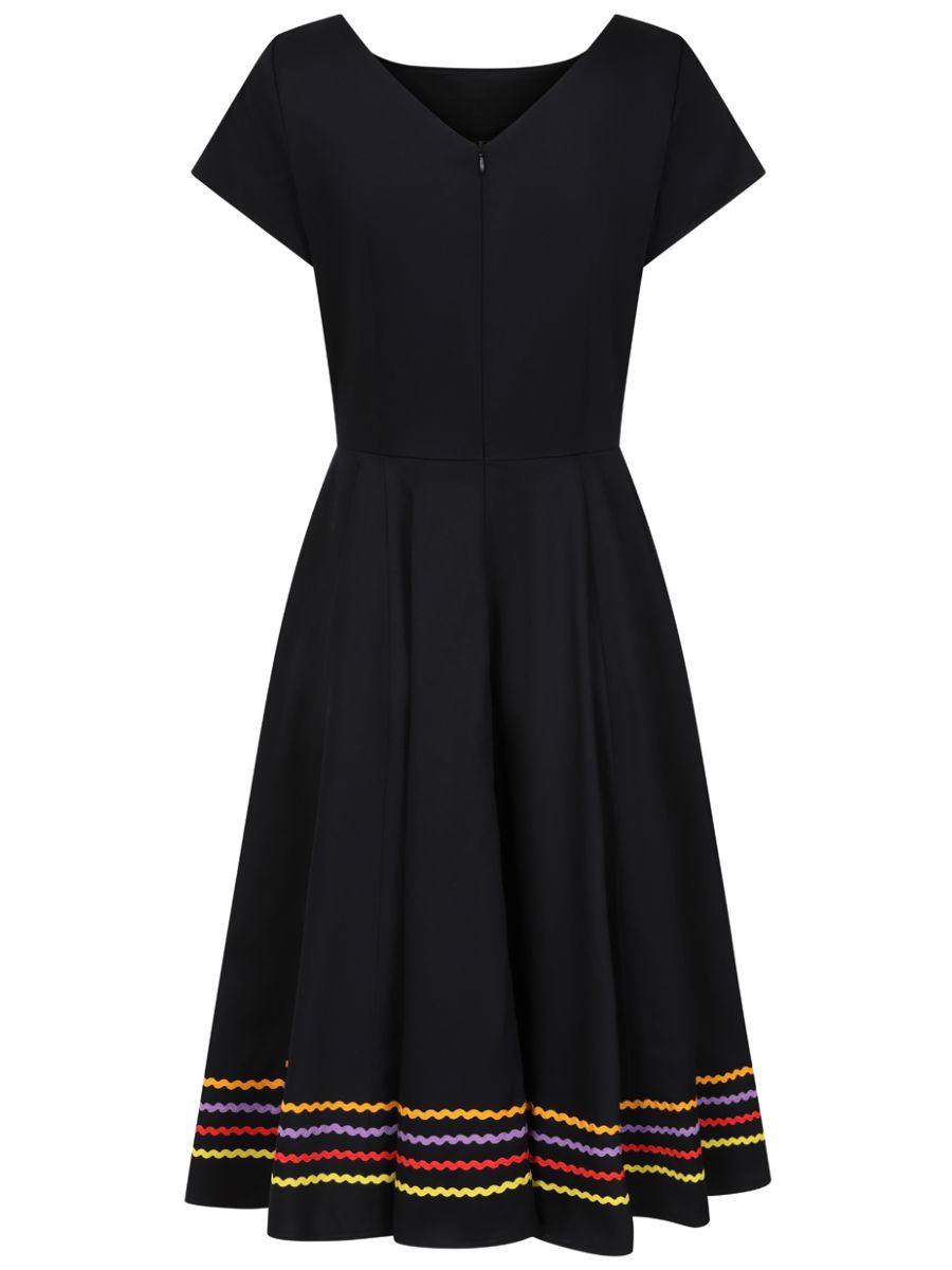 Banned Retro 50s Carmen Full Skirt Swing Dress-Black