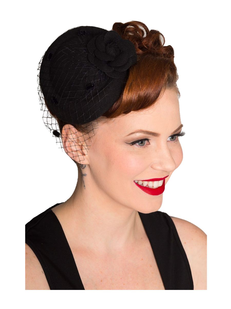 MARILYN FASCINATOR