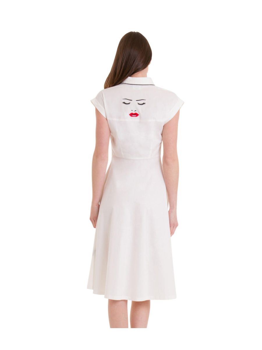 MODEL FACE LONG DRESS