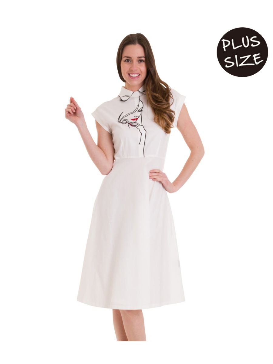 MODEL FACE LONG DRESS