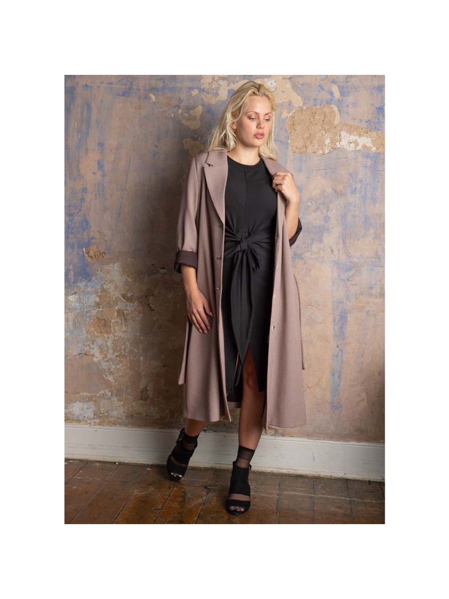 QUEEN BETTY CHECK PARKA COAT