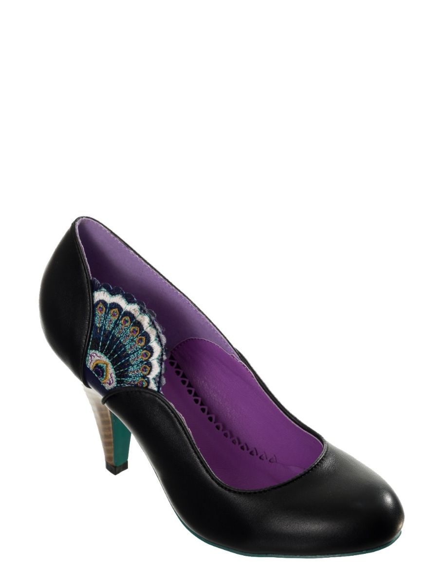 SWAY HEELS