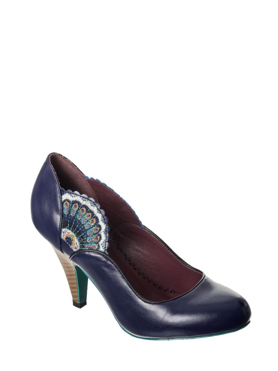 SWAY HEELS
